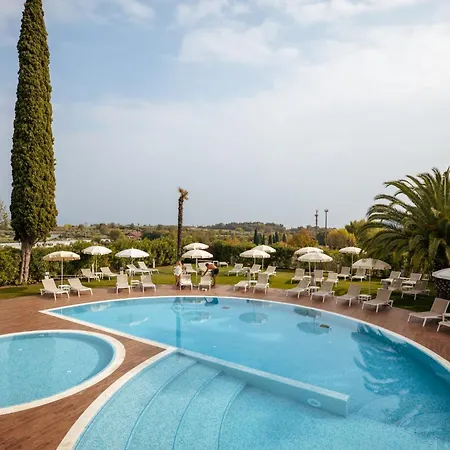 Luisa & Luxury Apart Otel 4*