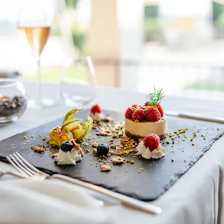 Luisa & Luxury Apart Otel San Felice del Benaco