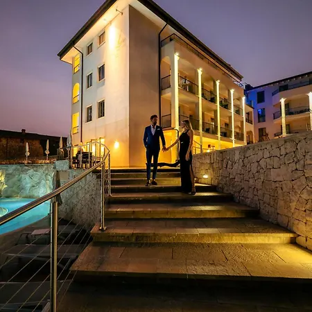 Luisa & Luxury San Felice del Benaco