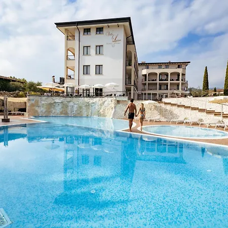 Apart-hotel Luisa & Luxury